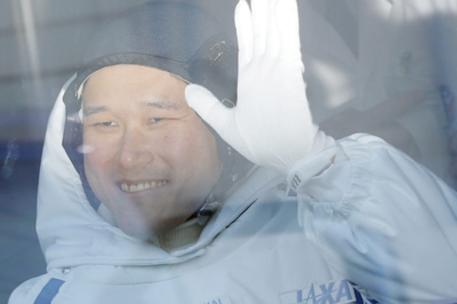 Преувеличил. «Подросший» в космосе японский астронавт ошибся в расчётах
