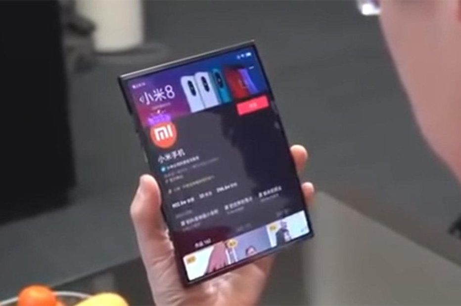 В Xiaomi показали свой самый необычный смартфон